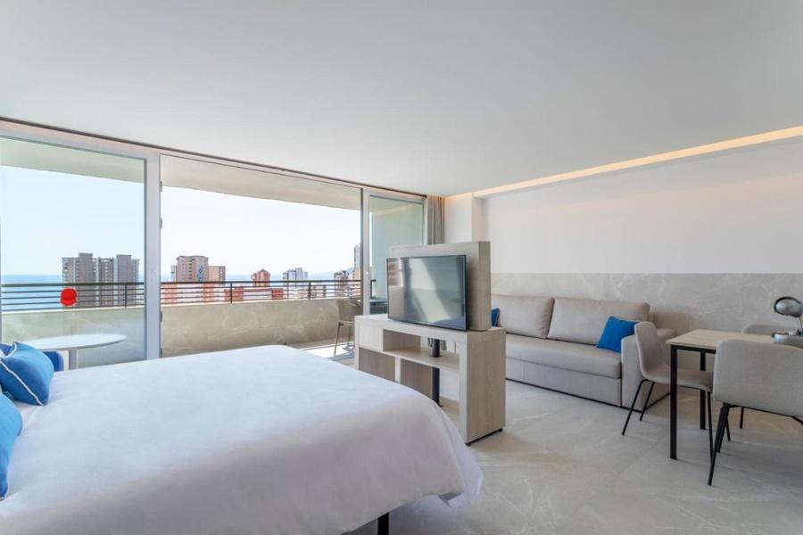 Halley Hotel & Apartments Affiliated By Melia Benidorm Kültér fotó