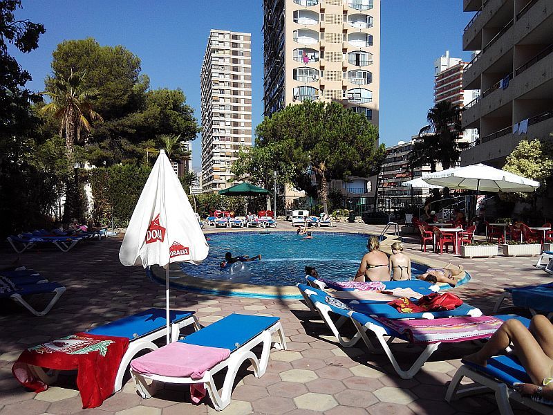 Halley Hotel & Apartments Affiliated By Melia Benidorm Kültér fotó