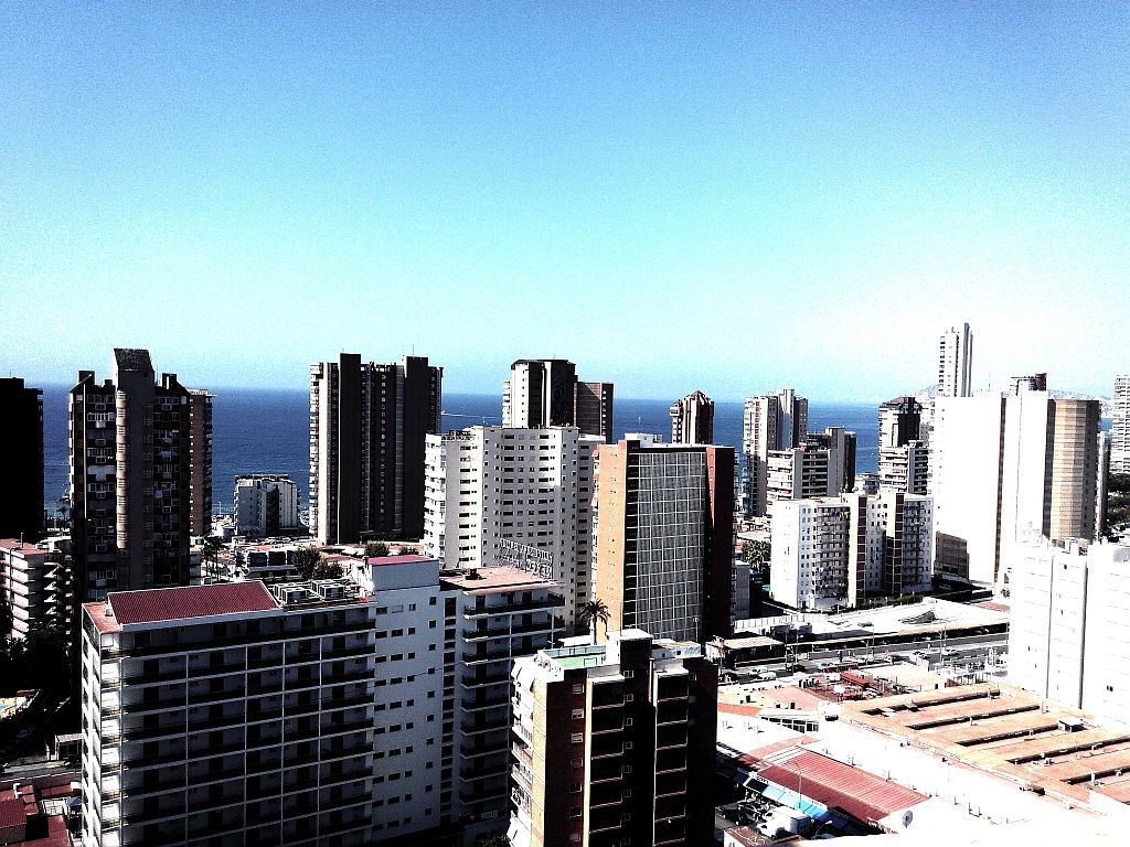 Halley Hotel & Apartments Affiliated By Melia Benidorm Kültér fotó